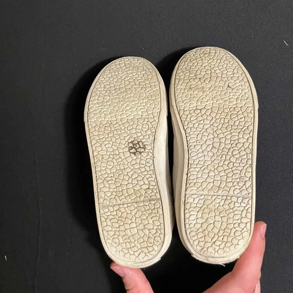 Michael Kors Girls White and Gold Logo Detail Sneakers kids size 13